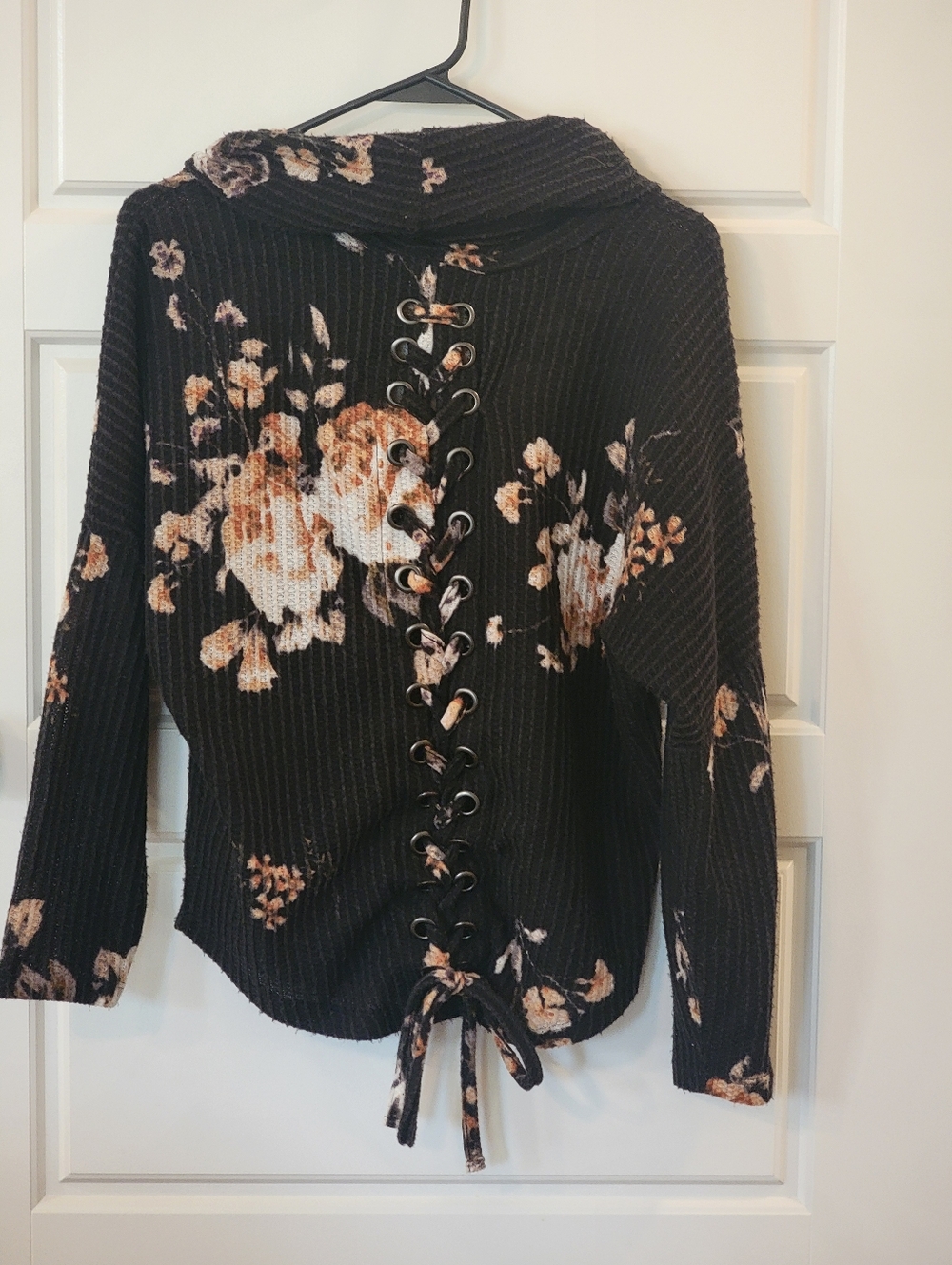 Maurices Black Floral Cowl Neck Sweater Extra Small Lace Up Back - Picture 9 of 11